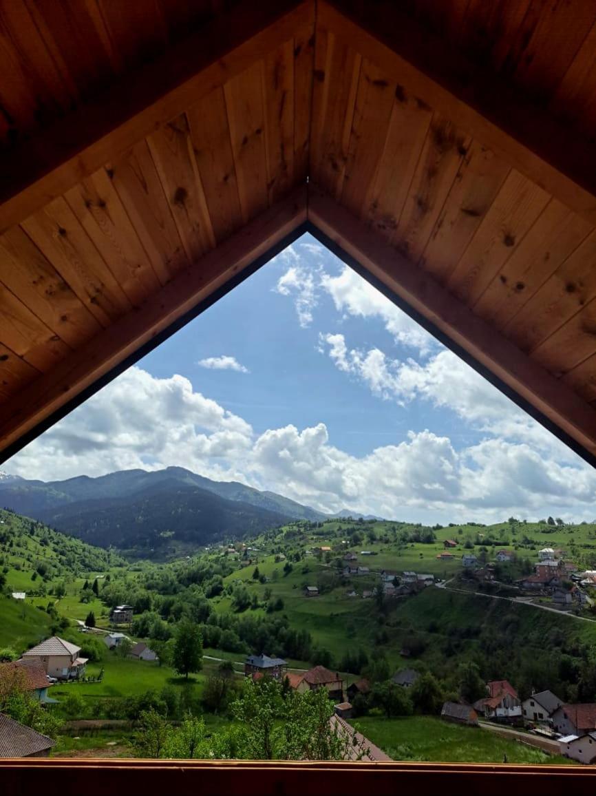 Eco Village Jasavic Plav Eksteriør bilde